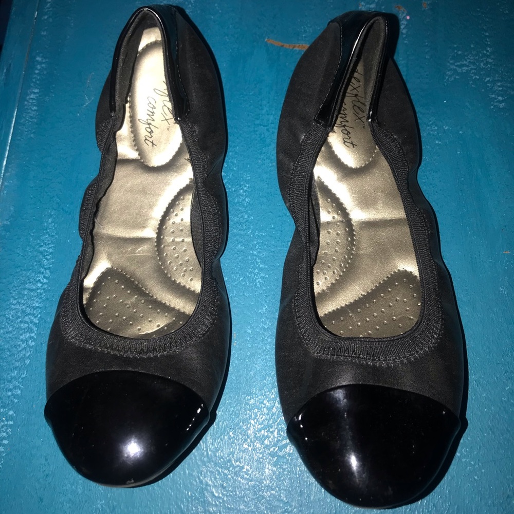 Ballerina style flats